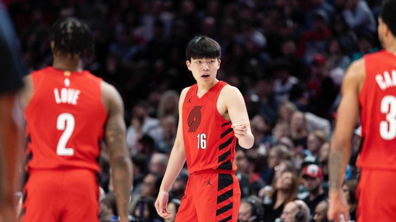 悲喜夜：拜仁造5-0惨案，阿森纳18场不败终结，保级队绝平利物浦（冰火之夜：拜仁5-0横扫，阿森纳18场不败告终，保级队绝平利物浦）