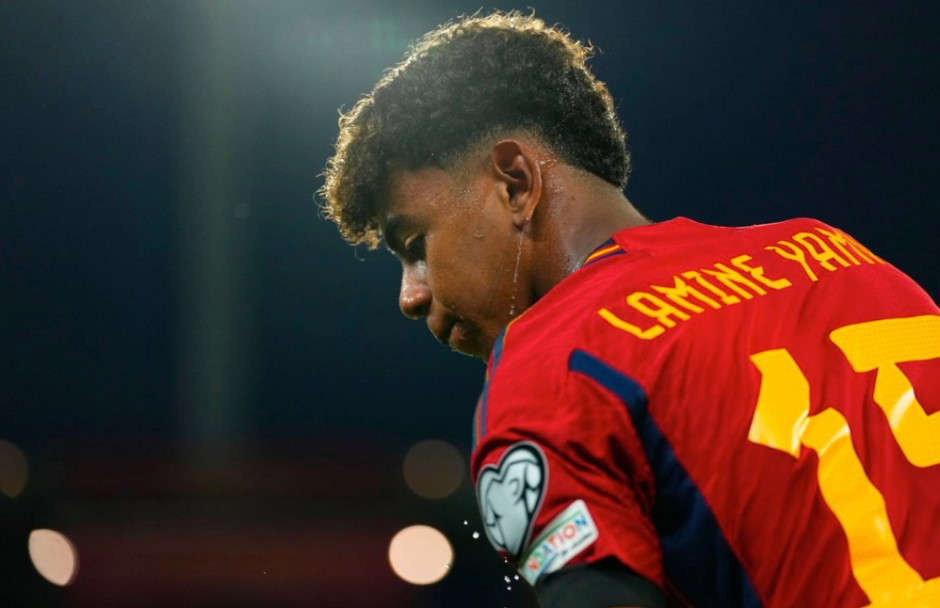 杜伦：没有什么替补阵容，我们的替补球员也都是首发级别的（杜伦：球队不存在替补阵容，替补球员皆具首发水准）