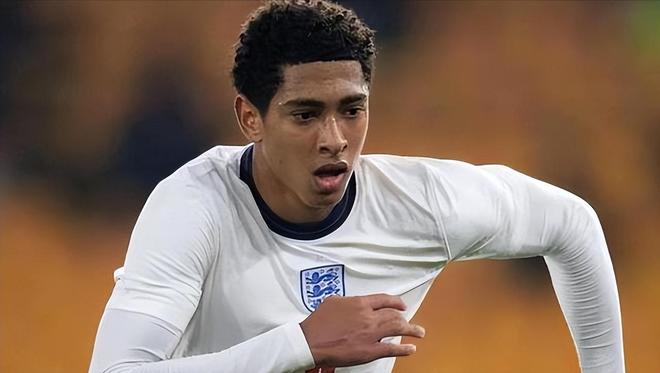 罗体：莫拉塔与妻子再陷情感危机，两人都删了简介中对方信息（罗体：莫拉塔与妻子疑再陷关系危机，双方社媒简介已删彼此信息）