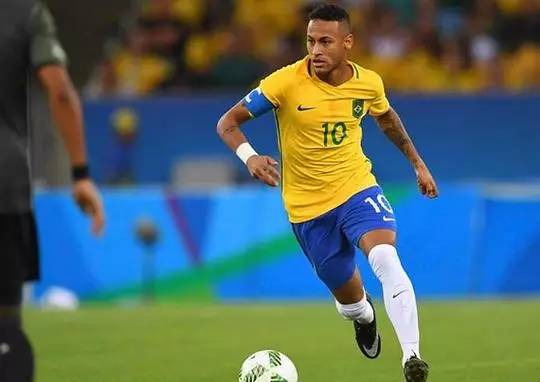 追梦谈扣篮大赛：现在让一些不在NBA的人来扣，这太逆天了（追梦评扣篮大赛：竟让非NBA球员参赛，太离谱了）