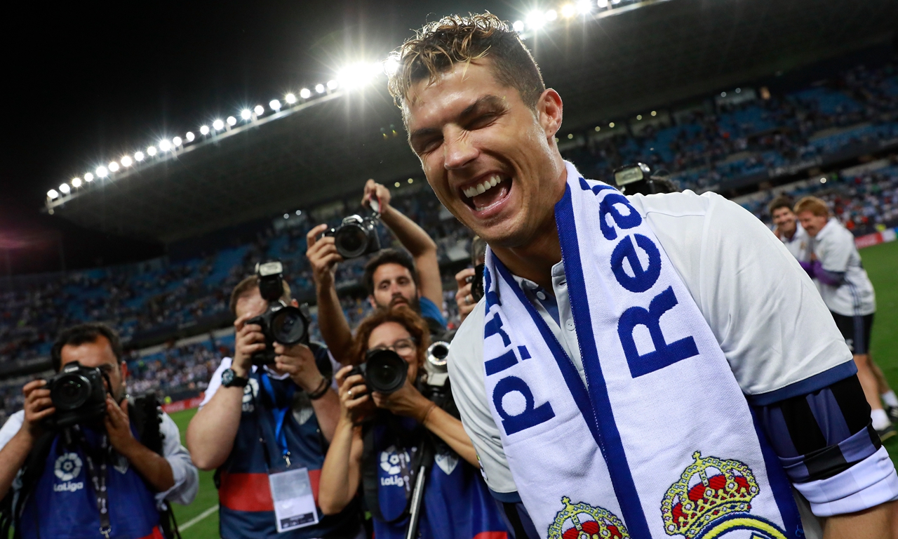 《邵佳一的西海岸“拼图”》倾情上映（《邵佳一与他的西海岸“拼图”》正式公映）