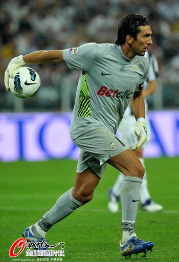 24球19助，拉菲尼亚是巴萨在蒙特惠奇参与进球最多的球员（24球19助！拉菲尼亚成巴萨蒙特惠奇参与进球第一人）