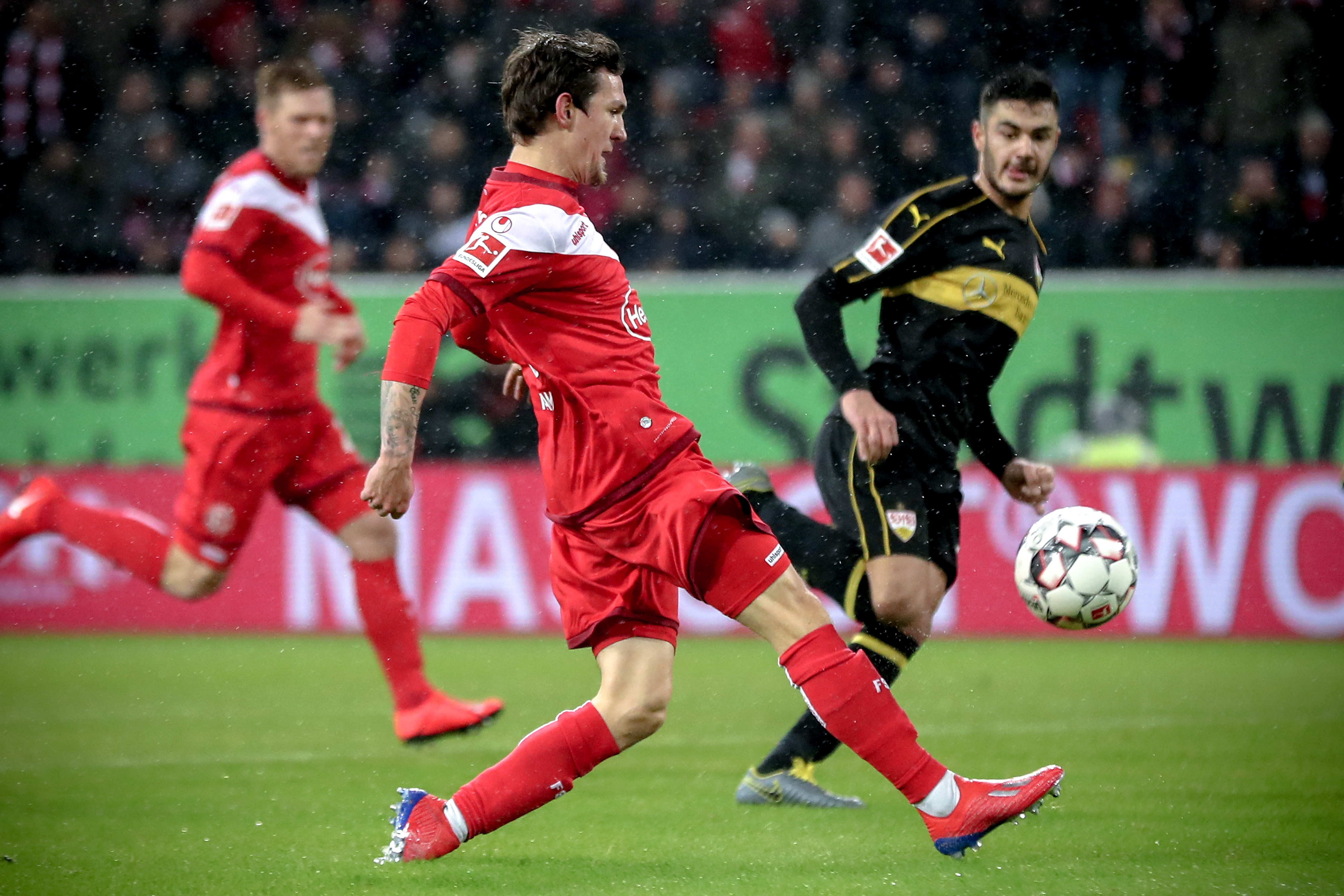 官方：磐田喜悦任命前山口雷法主帅志垣良为球队新帅（官宣：前山口雷法主帅志垣良出任磐田喜悦新任主教练）